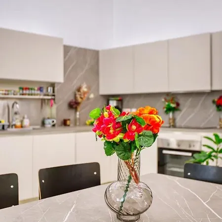 Ruwts Palazzo - Maisonette Apartamento *